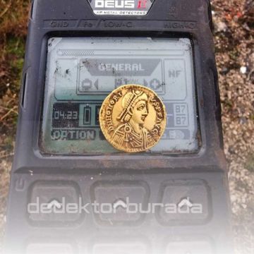 Deus 2 Dedektör - 22,5cm FMF Başlık, Ana Kontrol Ünitesi, FX03 Kulaklık